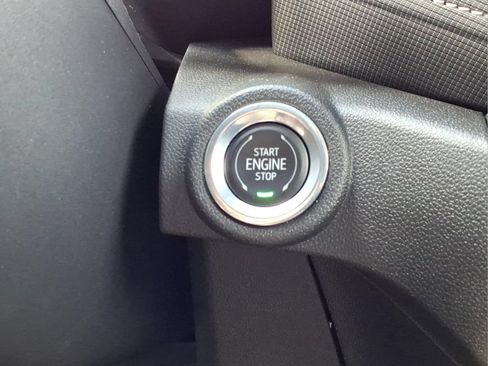 Used 2023 Chevrolet TrailBlazer ACTIV w/ Convenience Package AWD/4WD image 7