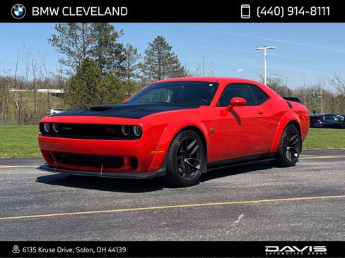 Used 2021 Dodge Challenger R/T Scat Pack RWD image 1