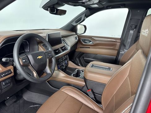 Used 2024 Chevrolet Tahoe High Country image 16