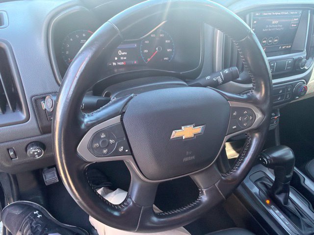Used 2020 Chevrolet Colorado Z71 w/ Z71 Midnight Edition AWD/4WD image 18