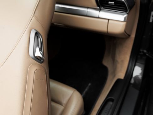 Certified 2013 Porsche 911 Carrera 4S image 35