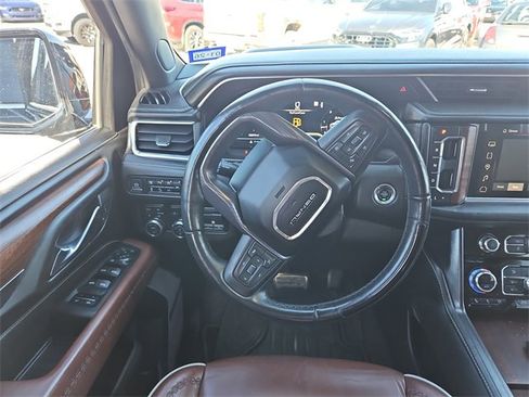 Used 2023 GMC Yukon Denali Ultimate image 14