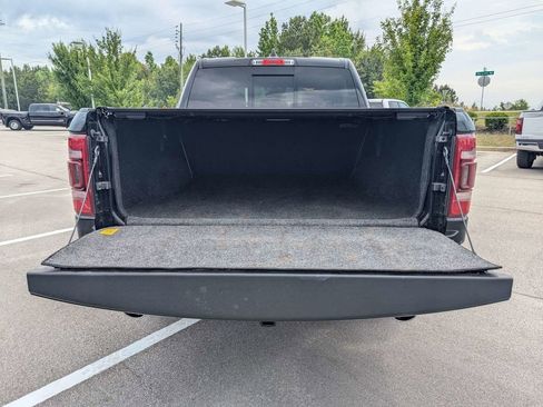 Used 2023 RAM 1500 Laramie AWD/4WD image 6