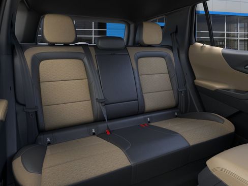 New 2026 Chevrolet Equinox ACTIV image 41