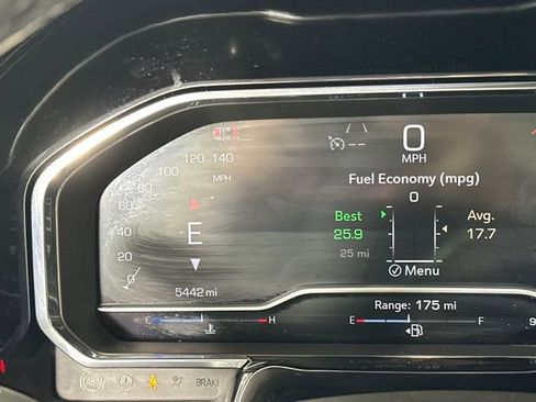 New 2025 GMC Sierra 1500 Elevation image 18