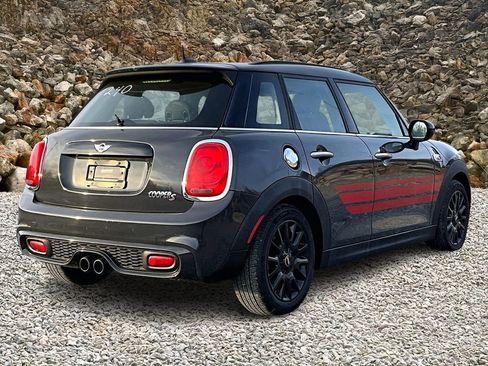 Used 2016 MINI Cooper S image 2