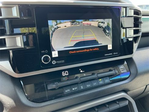 Used 2022 Toyota Tundra SR5 w/ SR5 Convenience Package image 32