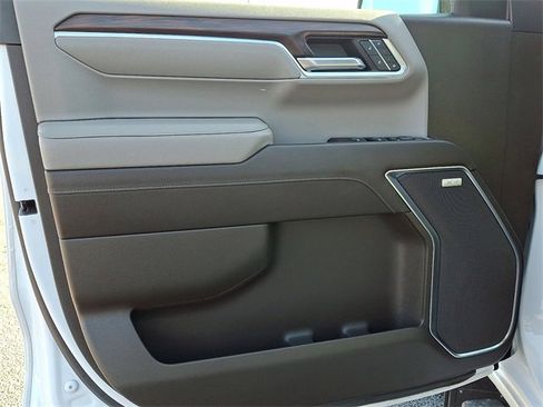 Used 2022 GMC Sierra 1500 SLT w/ SLT Premium Plus Package image 14