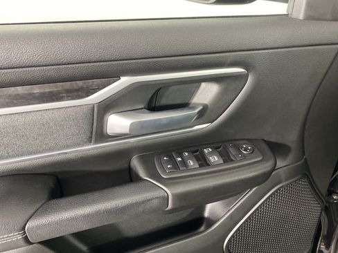 Used 2022 RAM 1500 Big Horn AWD/4WD image 16