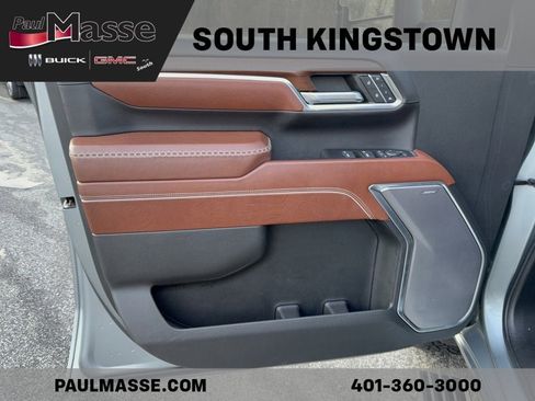 Used 2024 GMC Sierra 2500 Denali Ultimate w/ Snow Plow Prep/Camper Package image 13