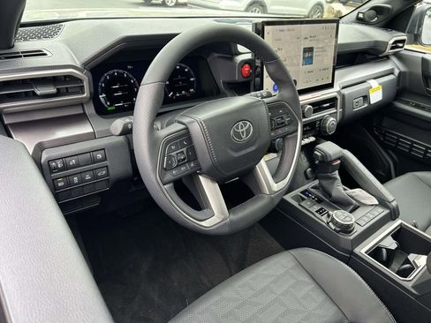 New 2026 Toyota 4Runner TRD Off-Road Premium AWD/4WD image 16