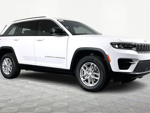New 2026 Jeep Grand Cherokee Laredo X AWD/4WD image 3