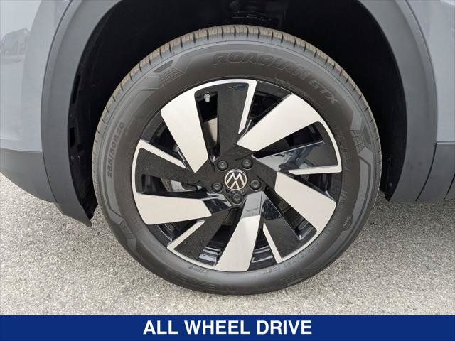 New 2025 Volkswagen Atlas Cross Sport SE AWD/4WD image 9
