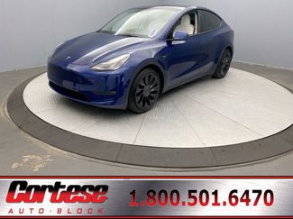 Used 2022 Tesla Model Y Performance AWD/4WD video 1