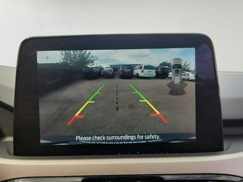 Used 2022 Ford Escape SEL FWD image 13