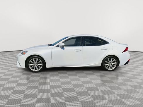 Used 2016 Lexus IS 200t image 5