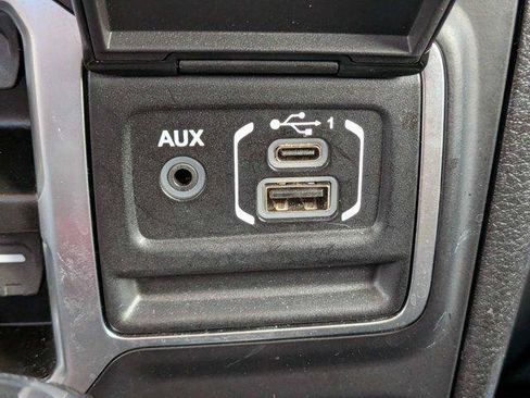 Certified 2025 Jeep Wrangler Unlimited Rubicon AWD/4WD image 24