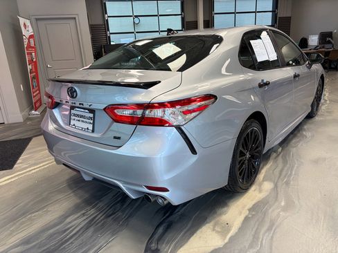 Used 2020 Toyota Camry SE FWD image 26