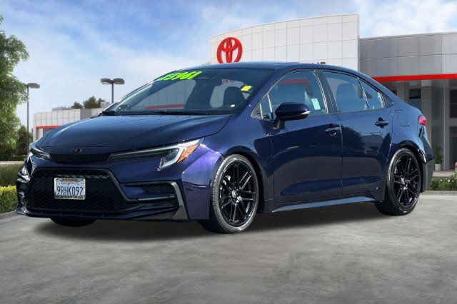 Used 2023 Toyota Corolla XSE FWD image 9