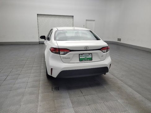 Used 2023 Toyota Corolla LE image 6