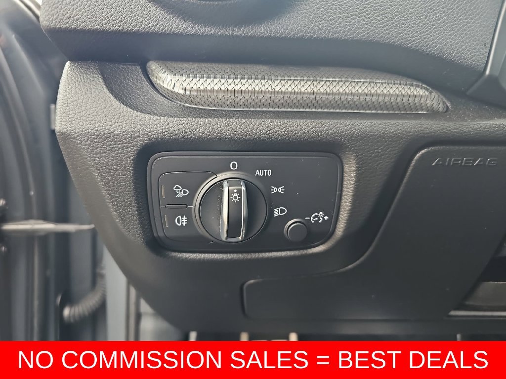 Used 2017 Audi A3 e-tron Prestige w/ Prestige Package FWD image 25
