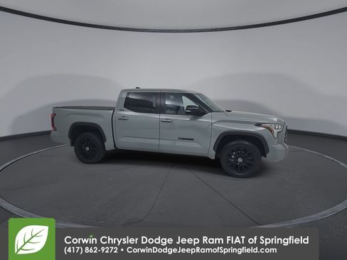 Used 2024 Toyota Tundra Limited AWD/4WD image 16