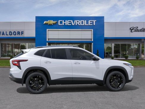 New 2026 Chevrolet Trax ACTIV w/ Sunroof Package image 6