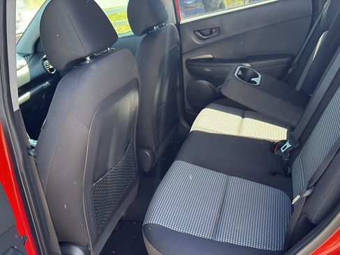 Used 2020 Hyundai Kona SEL AWD/4WD image 12