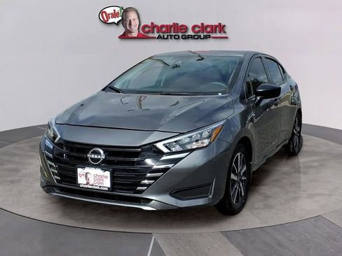 Used 2025 Nissan Versa S w/ S Plus Package FWD image 1