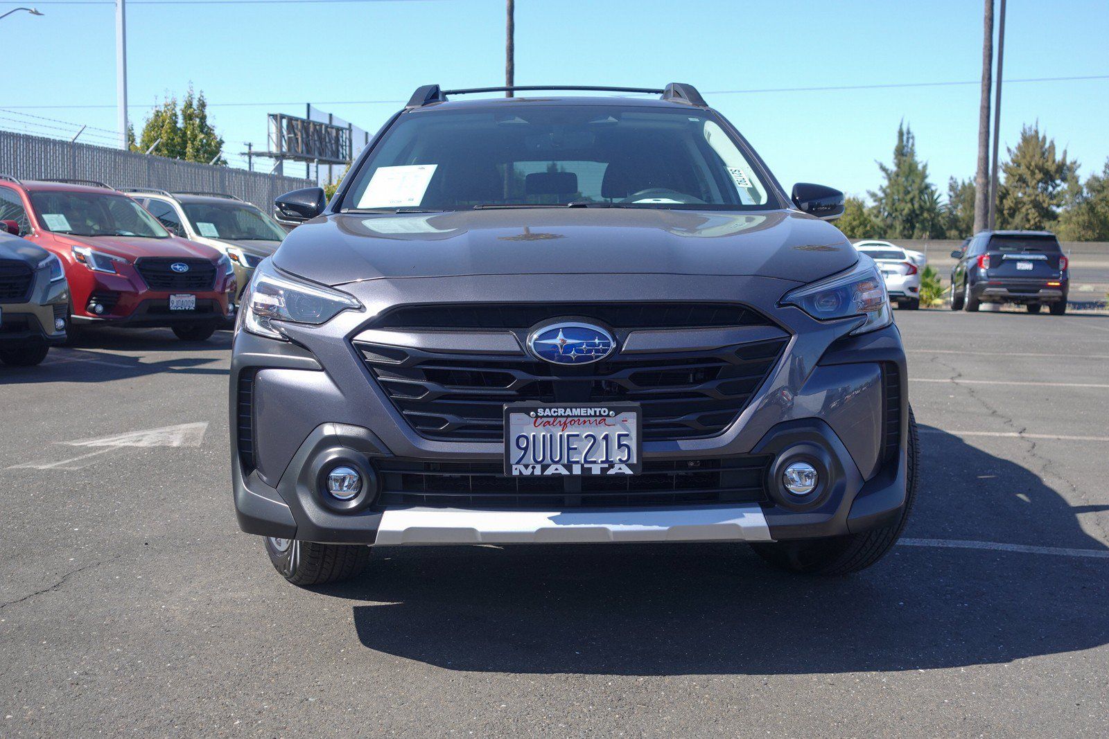 Certified 2025 Subaru Outback Limited AWD/4WD image 3