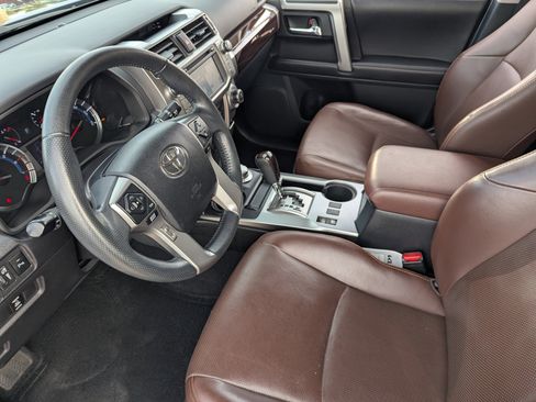 Used 2016 Toyota 4Runner Limited image 19