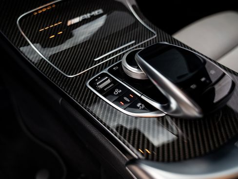 Used 2020 Mercedes-Benz C 63 AMG S w/ AMG Aerodynamics Package image 28