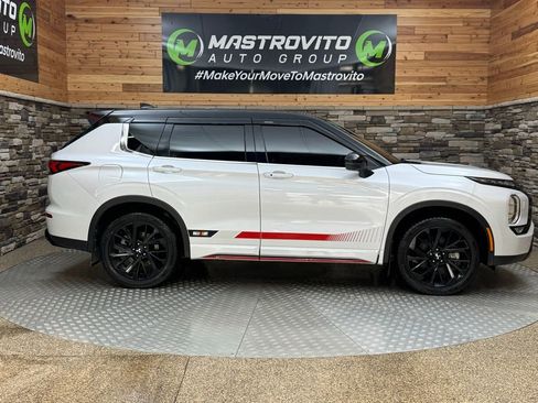 Used 2023 Mitsubishi Outlander Ralliart image 11