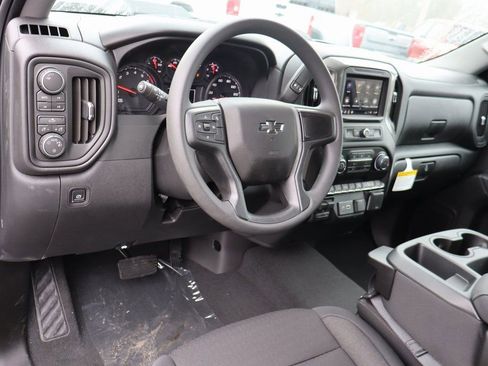 New 2026 Chevrolet Silverado 1500 Custom Trail Boss AWD/4WD image 5