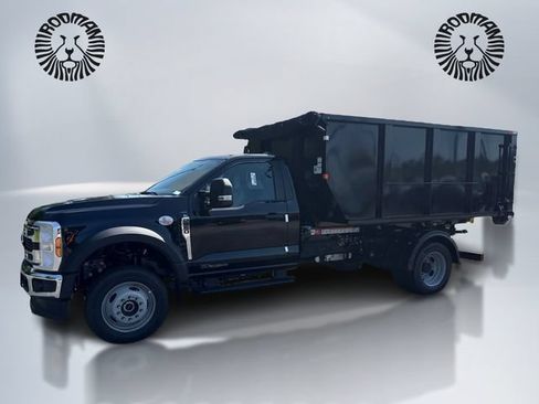 New 2026 Ford F550 4x4 Regular Cab Super Duty image 1