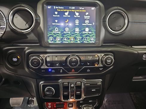 Used 2021 Jeep Wrangler Unlimited Rubicon 4xe w/ Cold Weather Group AWD/4WD image 22