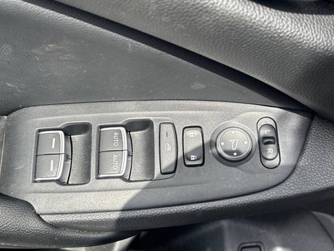 Used 2018 Honda Accord LX image 7