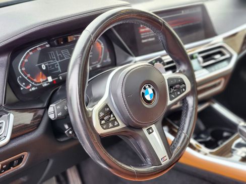 Used 2021 BMW X5 xDrive40i w/ M Sport Package image 21