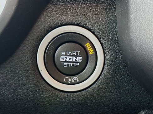 Certified 2024 RAM 2500 Big Horn w/ Bed Utility Group image 23