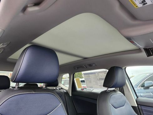 New 2026 Volkswagen Taos SEL AWD/4WD image 12