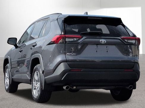 Certified 2025 Toyota RAV4 LE AWD/4WD image 8