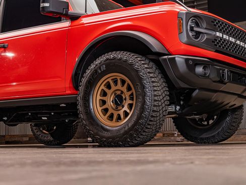 Used 2023 Ford Bronco Badlands AWD/4WD image 11