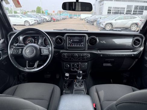 Used 2022 Jeep Wrangler Unlimited Sport AWD/4WD image 23