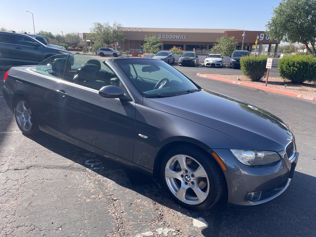Used 2008 BMW 328i Convertible RWD image 9