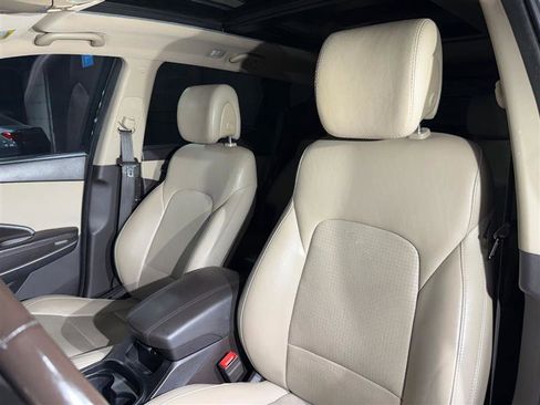 Used 2014 Hyundai Santa Fe Sport 2.0T w/ Technology Package 05 image 15