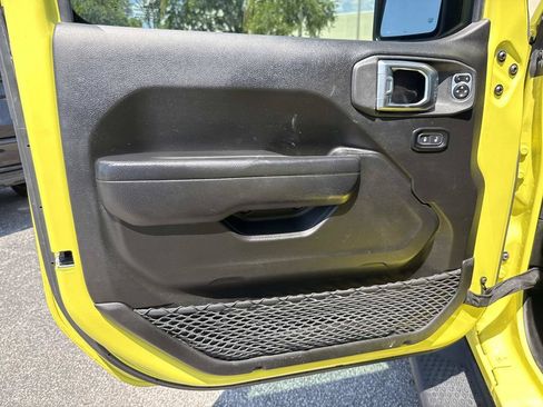 Used 2024 Jeep Wrangler Unlimited Sport AWD/4WD image 21