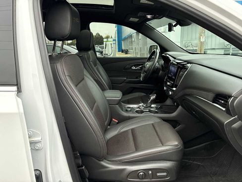 Certified 2022 Chevrolet Traverse High Country image 29