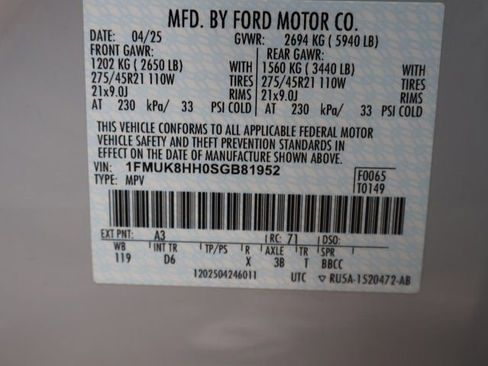 Used 2025 Ford Explorer Platinum w/ LUX Leather Package AWD/4WD image 45