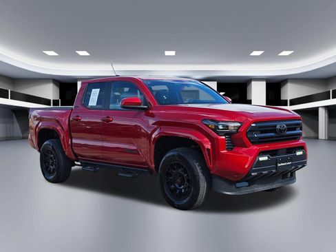 Used 2025 Toyota Tacoma SR5 RWD image 8