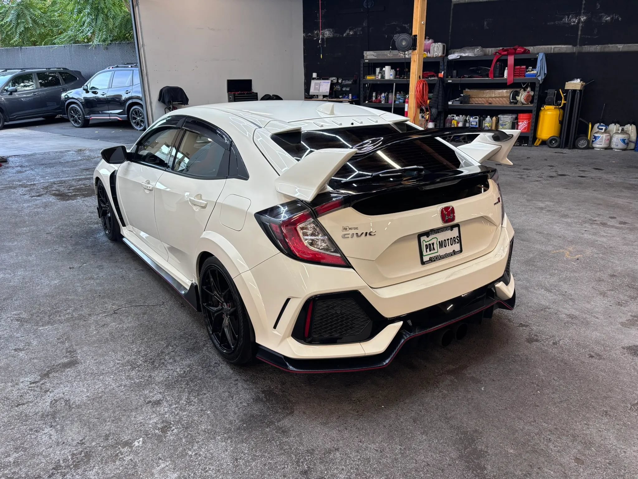 Used 2019 Honda Civic Type R image 4